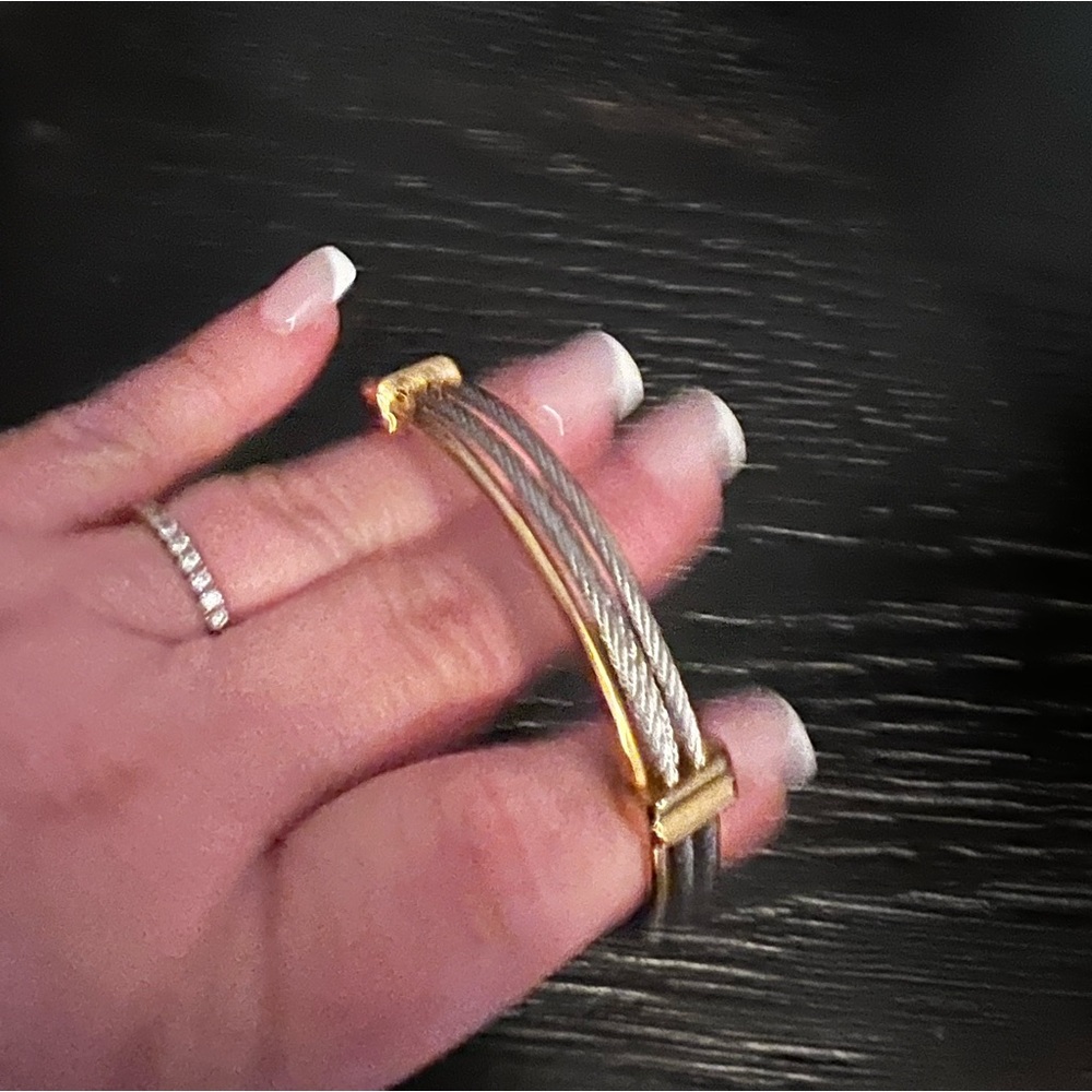 Wire, silver and gold open bangle